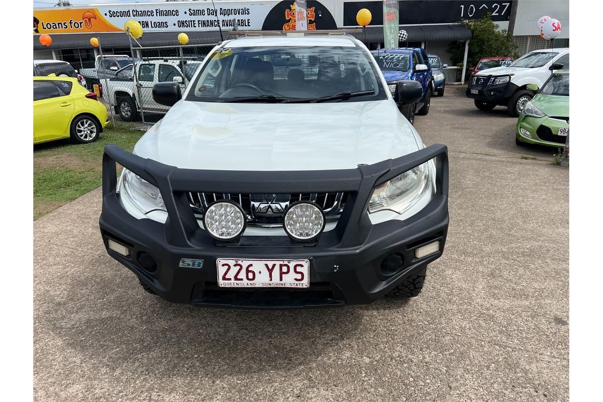 2015 Mitsubishi Triton GLX MQ 4X4