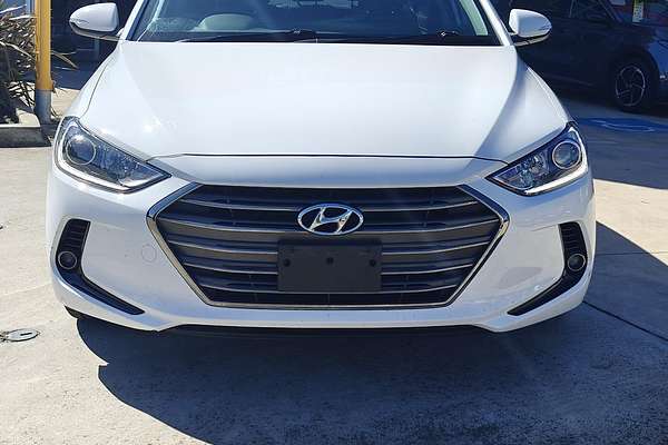 2018 Hyundai Elantra Elite AD