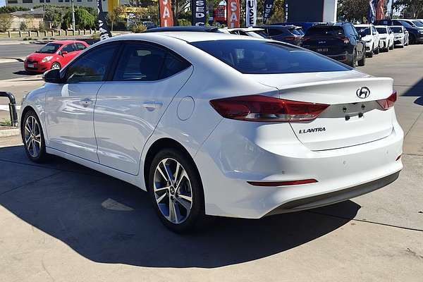 2018 Hyundai Elantra Elite AD