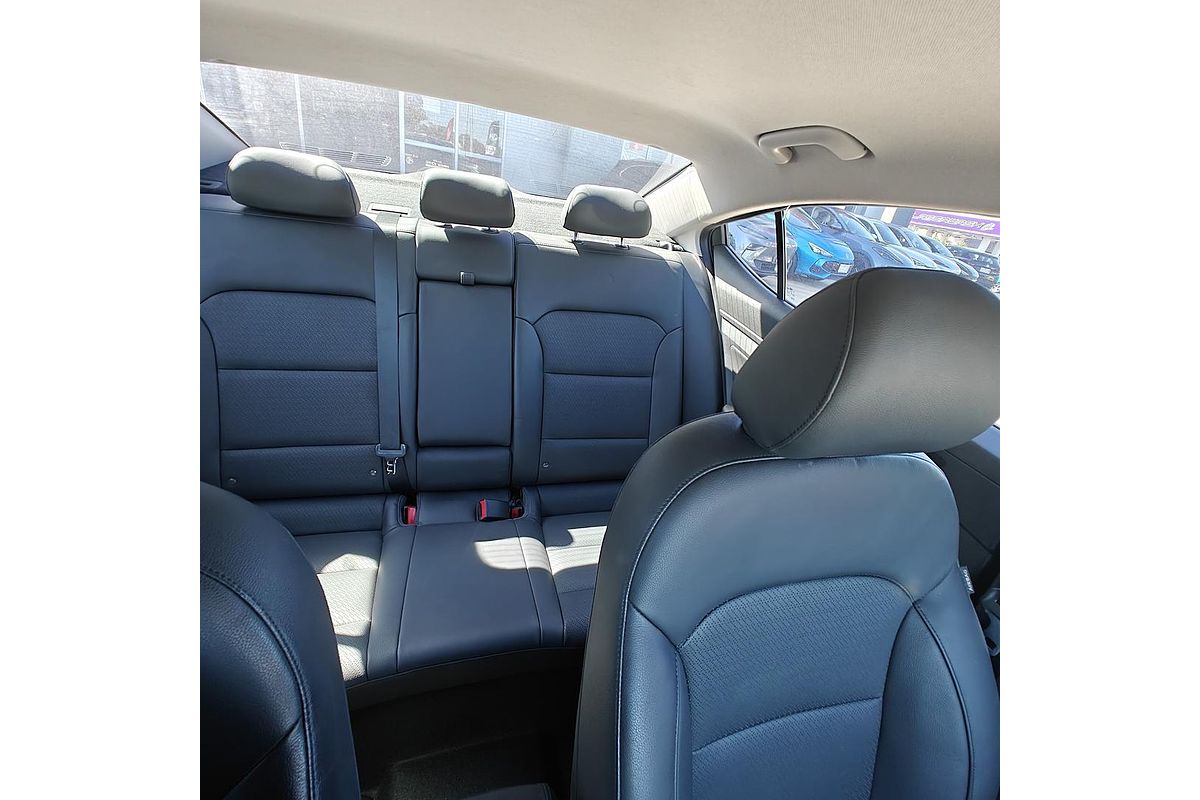 2018 Hyundai Elantra Elite AD