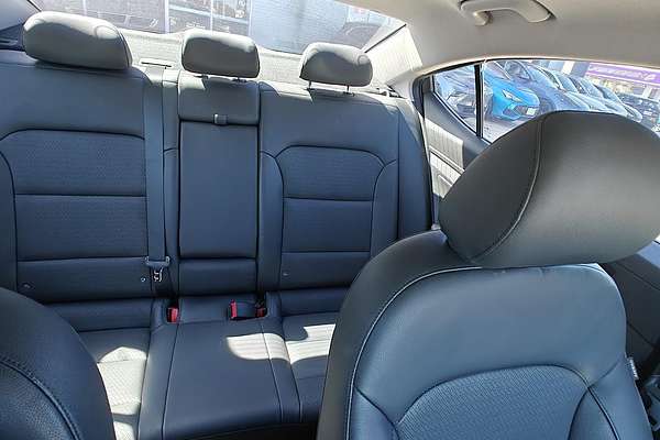 2018 Hyundai Elantra Elite AD