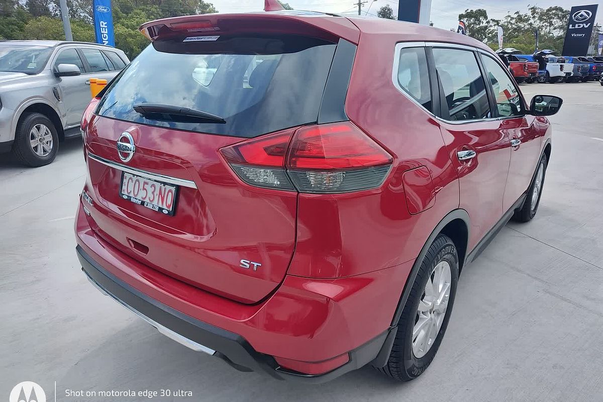 2017 Nissan X-TRAIL ST T32