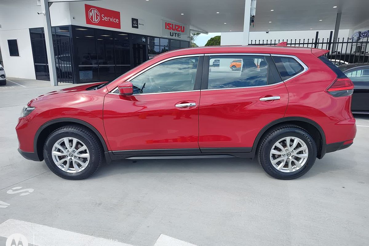 2017 Nissan X-TRAIL ST T32