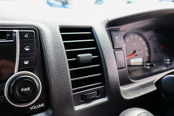 2015 Toyota Hiace KDH201R LWB