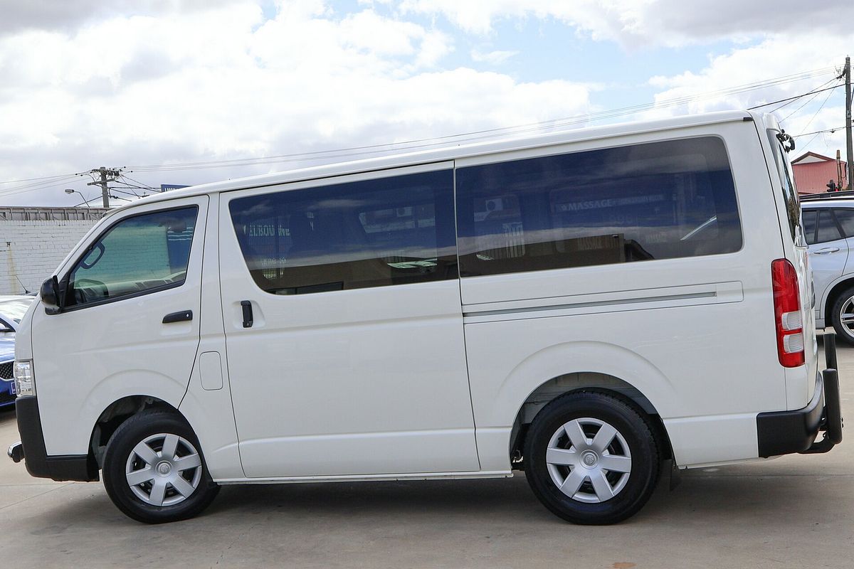 2015 Toyota Hiace KDH201R LWB