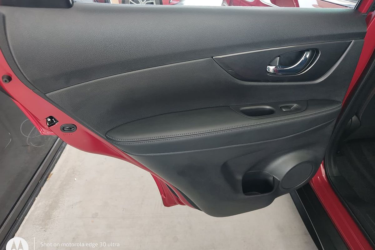 2017 Nissan X-TRAIL ST T32