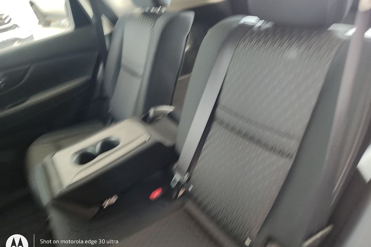 2017 Nissan X-TRAIL ST T32