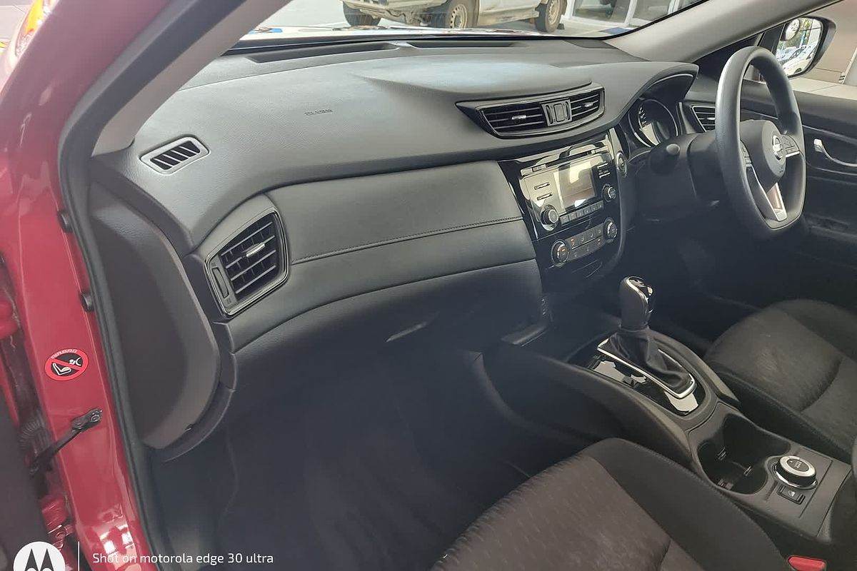 2017 Nissan X-TRAIL ST T32