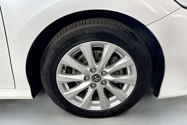 2018 Toyota Camry Ascent ASV70R