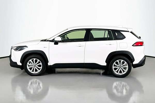 2024 Toyota Corolla Cross GX MXGH10R