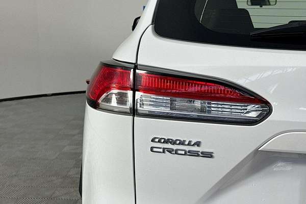 2024 Toyota Corolla Cross GX MXGH10R