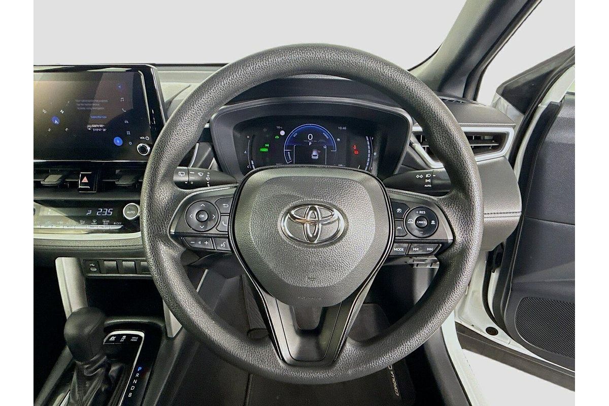 2024 Toyota Corolla Cross GX MXGH10R