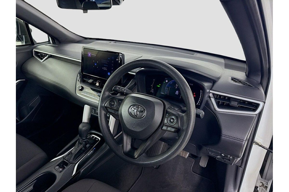 2024 Toyota Corolla Cross GX MXGH10R