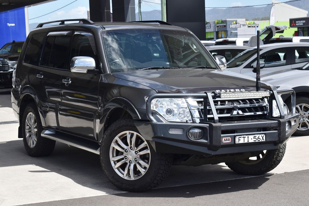 2019 Mitsubishi Pajero GLS NX