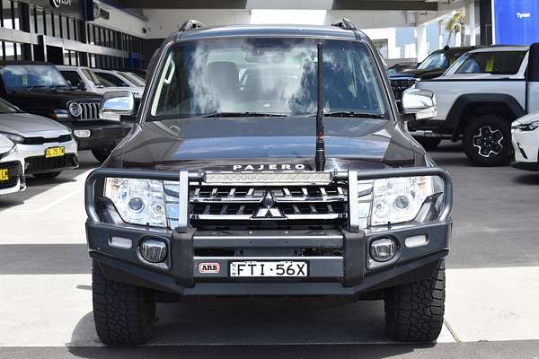 2019 Mitsubishi Pajero GLS NX