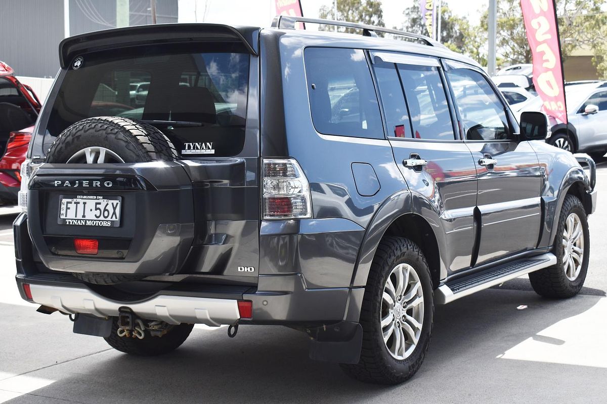 2019 Mitsubishi Pajero GLS NX
