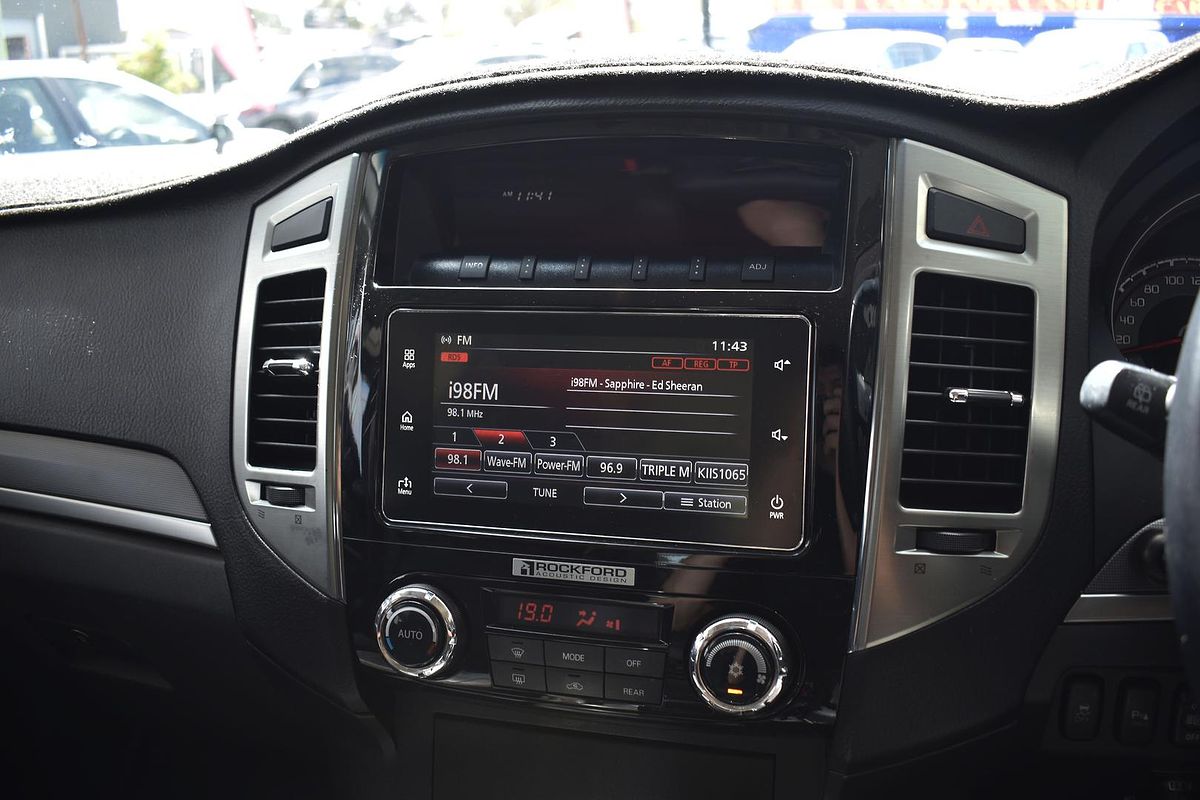 2019 Mitsubishi Pajero GLS NX