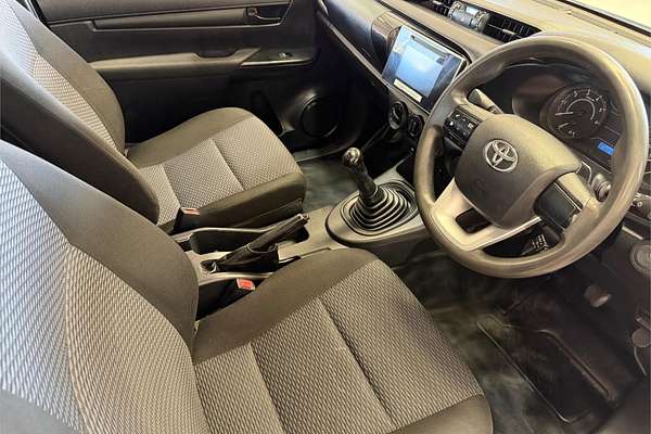 2016 Toyota Hilux Workmate GUN122R Rear Wheel Drive