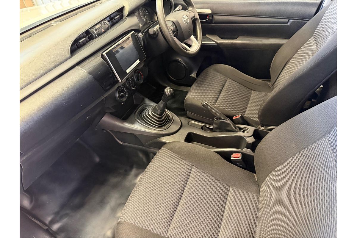 2016 Toyota Hilux Workmate GUN122R Rear Wheel Drive