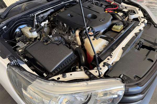 2016 Toyota Hilux WORKMATE GUN122R REAR WHEEL DRIVE