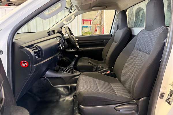 2016 Toyota Hilux Workmate GUN122R Rear Wheel Drive