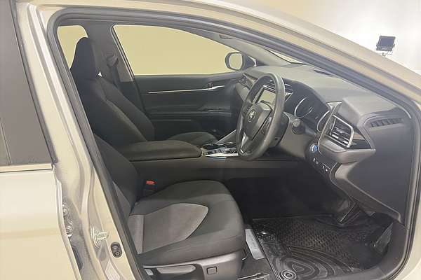 2021 Toyota Camry Ascent AXVH70R