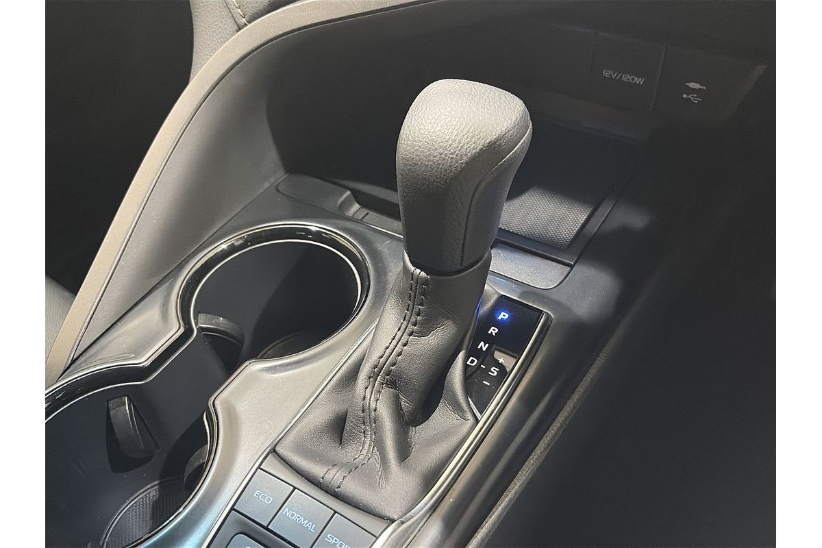 2021 Toyota Camry Ascent AXVH70R