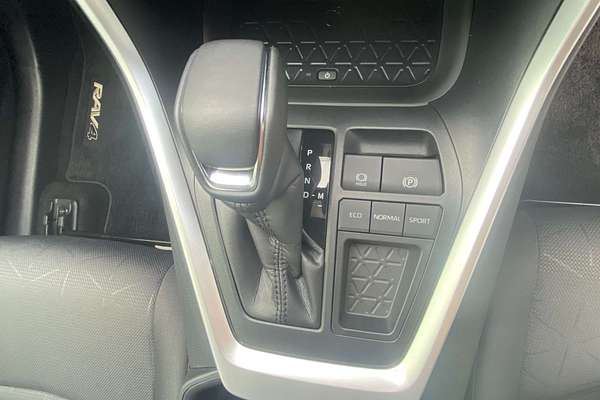 2019 Toyota RAV4 GXL MXAA52R