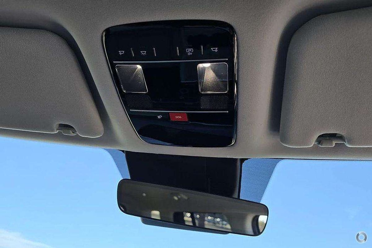 2025 Hyundai Santa Fe Hybrid Elite MX5.V1