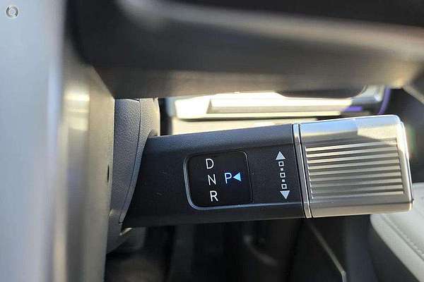 2025 Hyundai Santa Fe Hybrid Elite MX5.V1