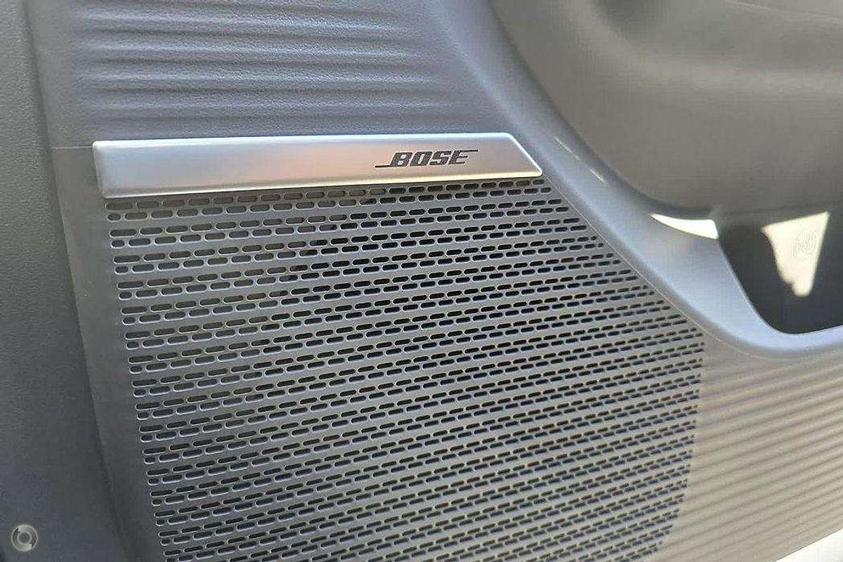 2025 Hyundai Santa Fe Hybrid Elite MX5.V1