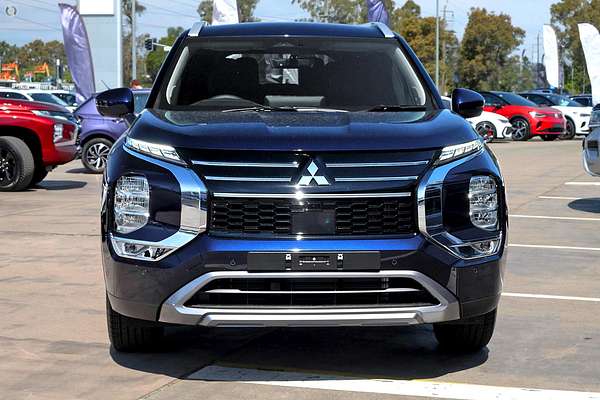 2025 Mitsubishi Outlander LS ZM