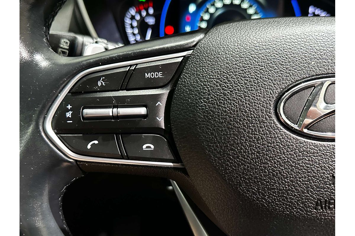2020 Hyundai Santa Fe Highlander TM.2