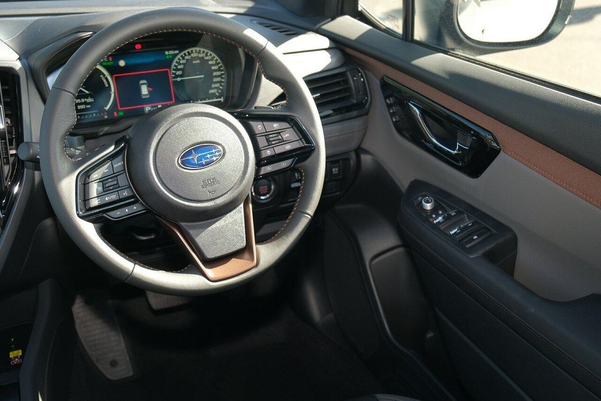 2025 Subaru Forester Hybrid Sport S6