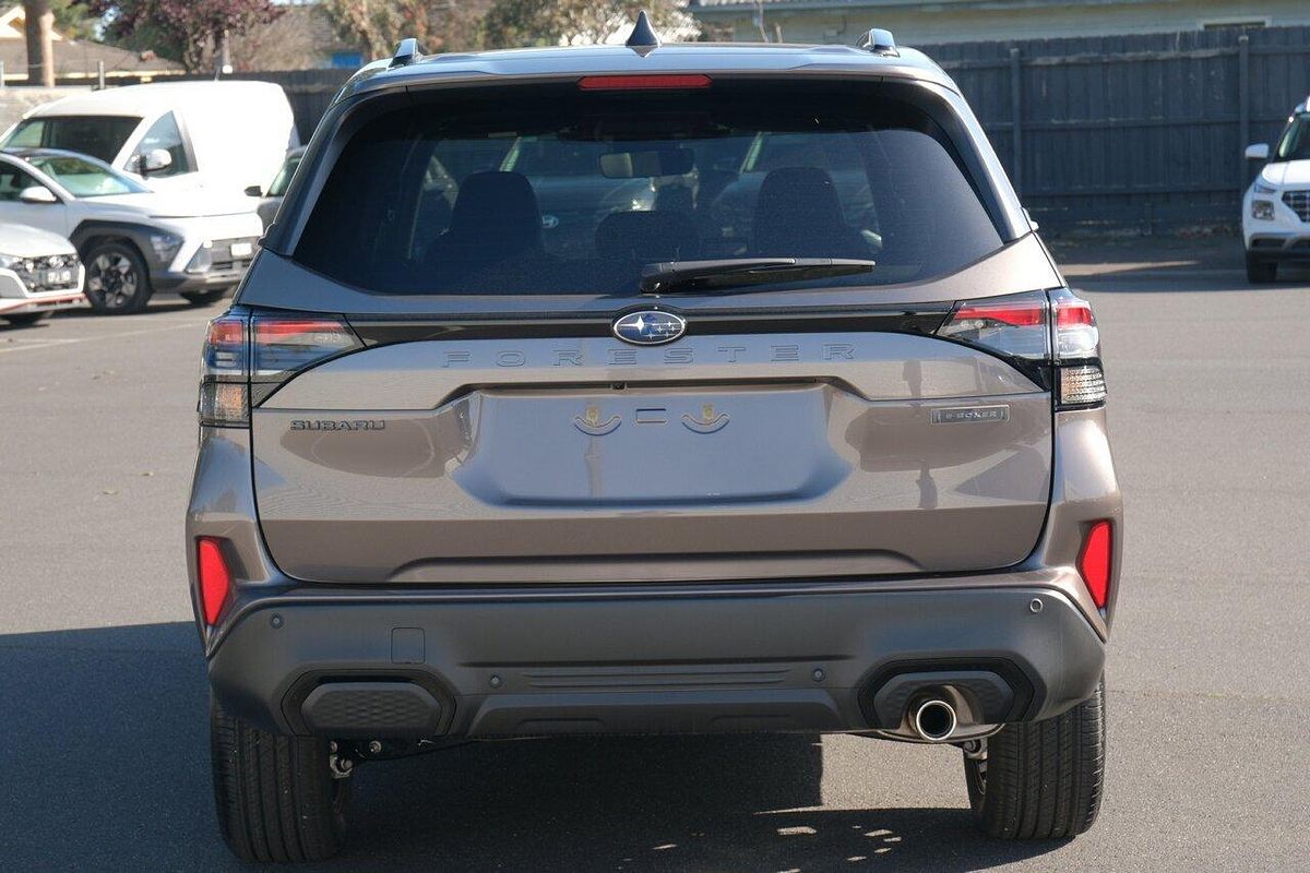 2025 Subaru Forester Hybrid Touring S6
