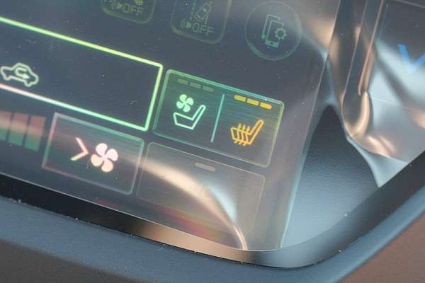 2025 Subaru Forester Hybrid Touring S6
