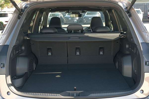 2025 Subaru Forester Hybrid Touring S6