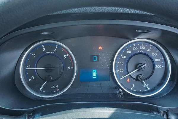 2019 Toyota Hilux SR GUN126R 4X4
