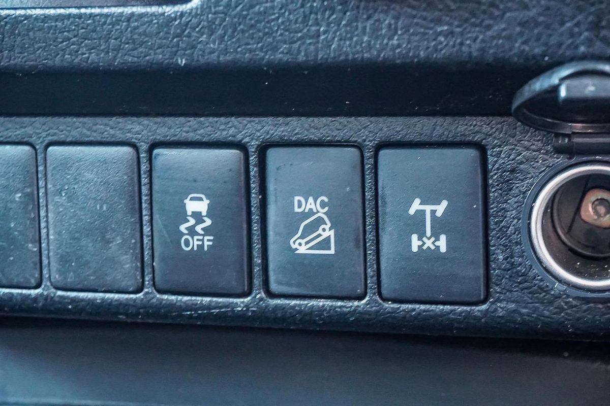 2019 Toyota Hilux SR GUN126R 4X4
