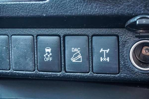 2019 Toyota Hilux SR GUN126R 4X4