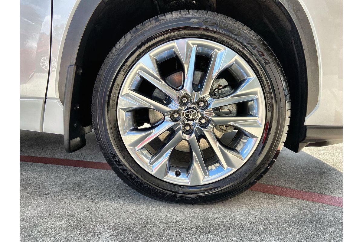 2024 Toyota Kluger Grande AXUH78R