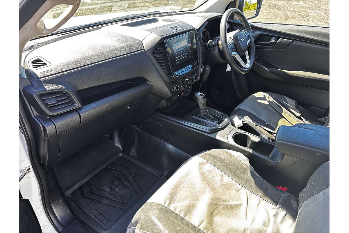 2023 Isuzu D-MAX SX 4X4