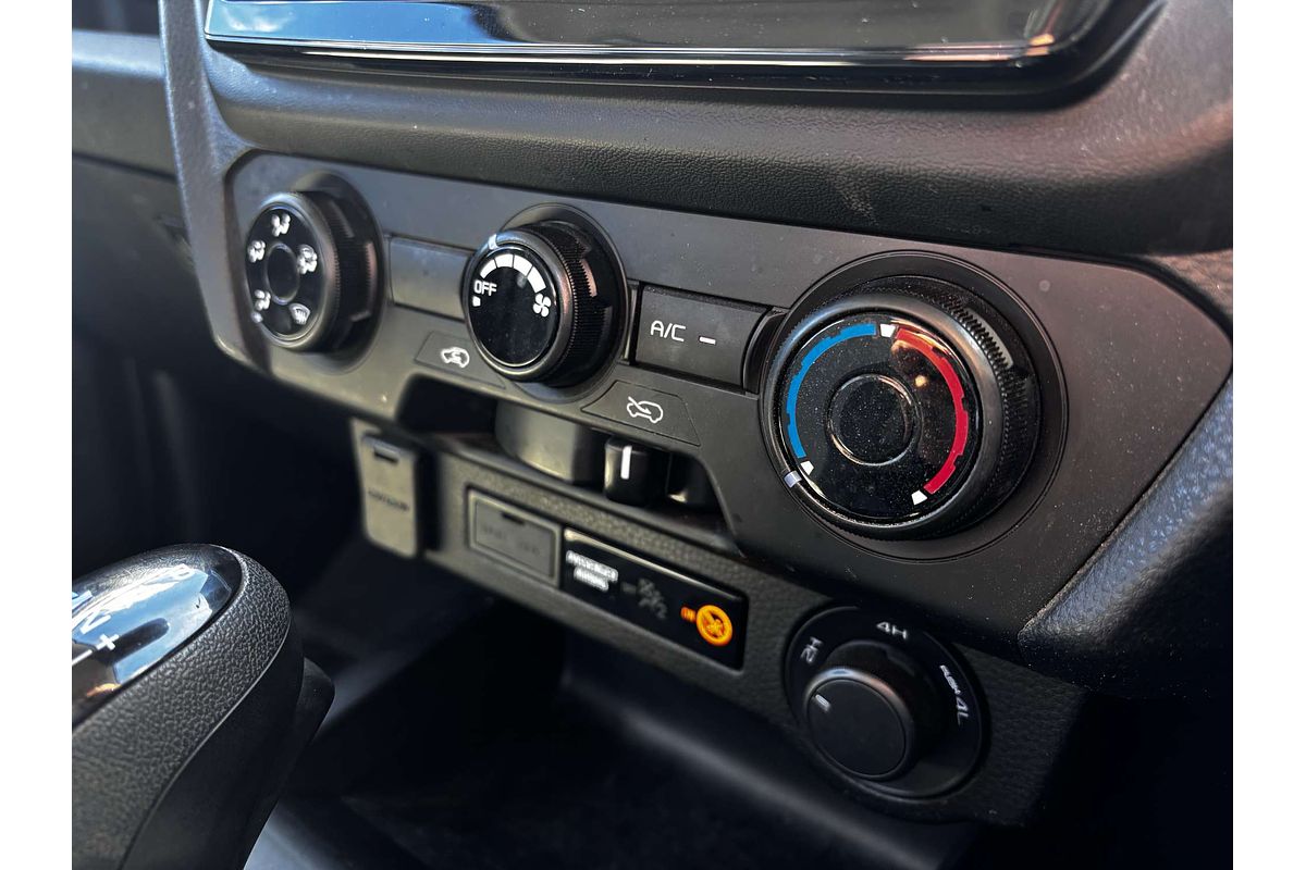 2023 Isuzu D-MAX SX 4X4
