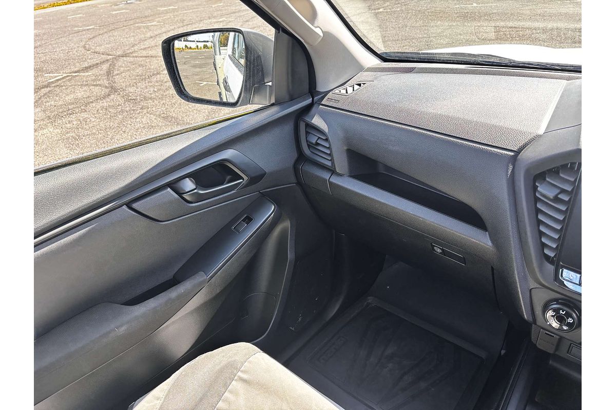 2023 Isuzu D-MAX SX 4X4