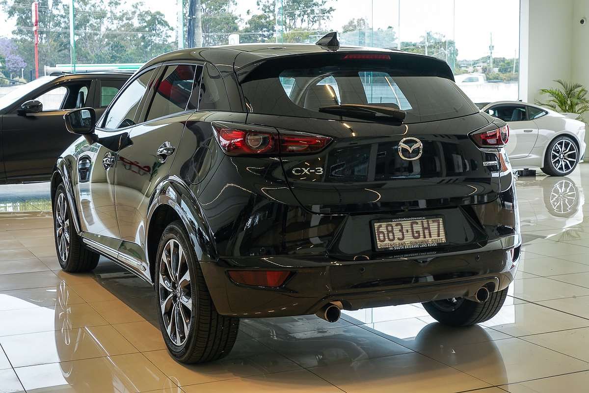 2022 Mazda CX-3 sTouring DK