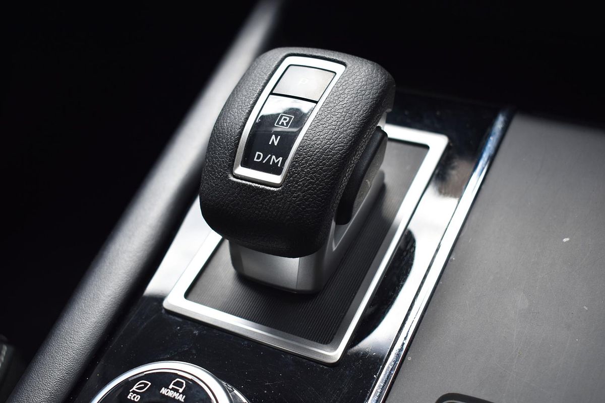2023 Mitsubishi Outlander ES ZM