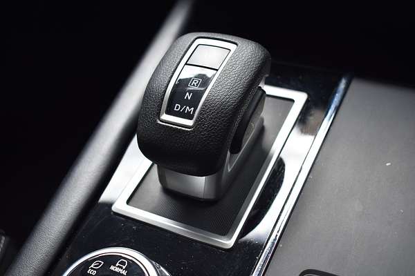 2023 Mitsubishi Outlander ES ZM