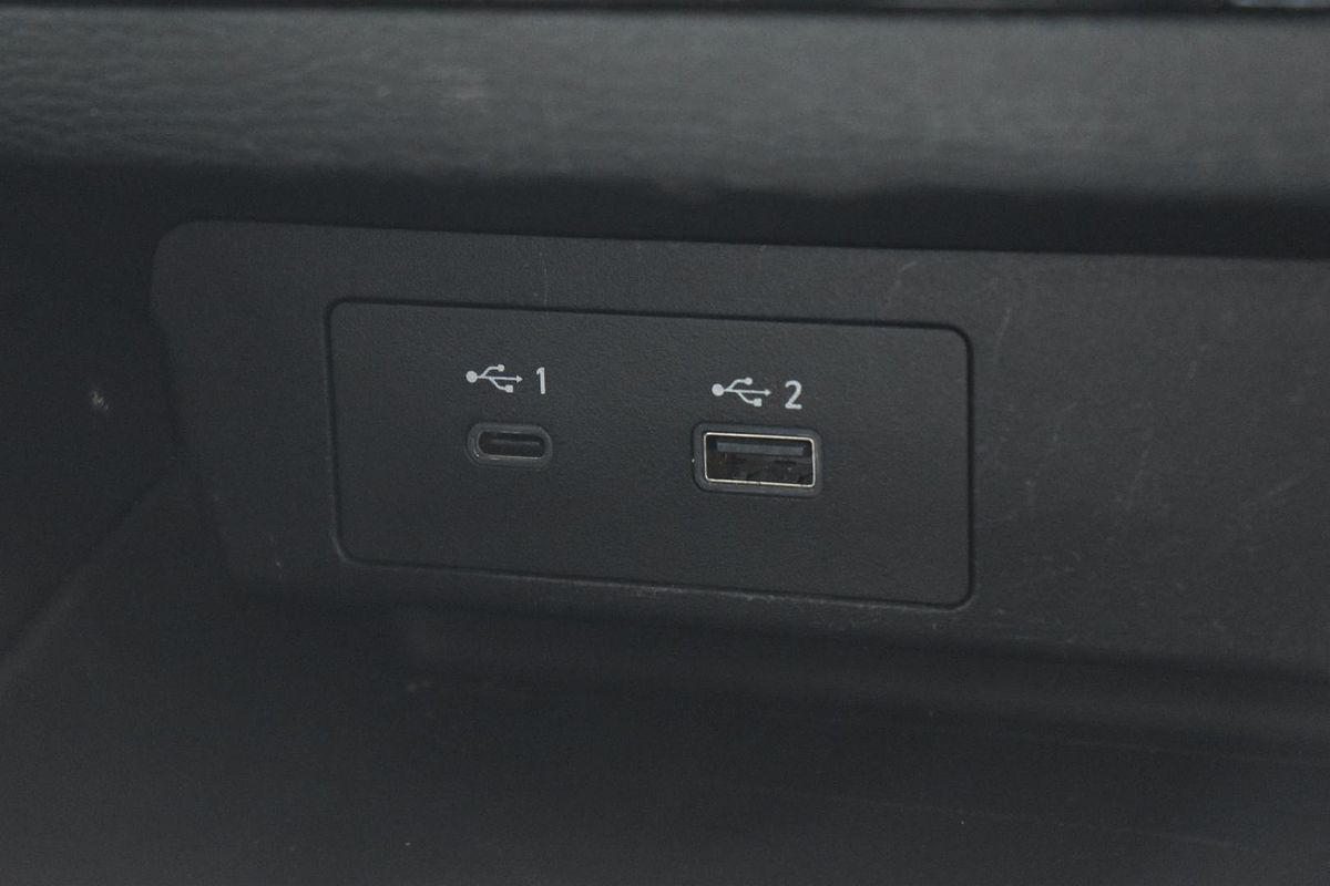 2023 Mitsubishi Outlander ES ZM