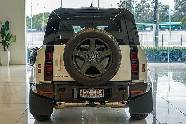 2025 Land Rover Defender 110 P400e X-Dynamic SE L663