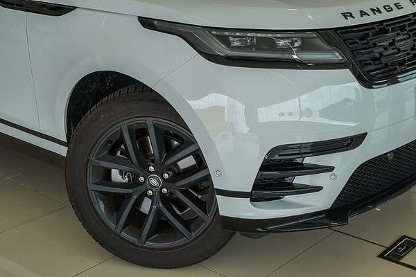 2024 Land Rover Range Rover Velar P250 Dynamic SE L560